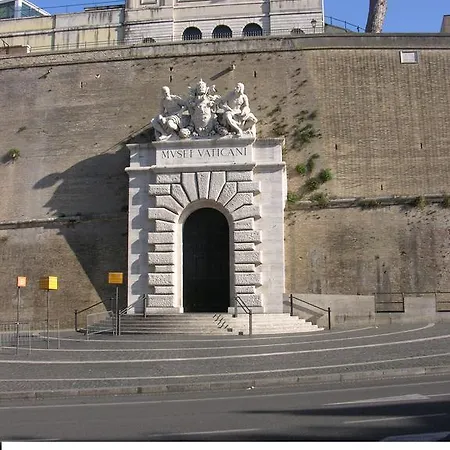 Vatican White Domus-2